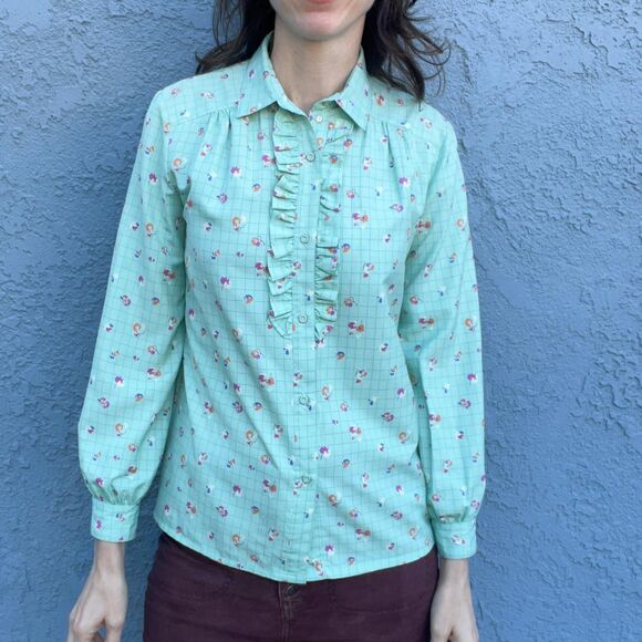 Vintage Ruffle Blouse Tuxedo Detail Womens small - Picture 3 of 10